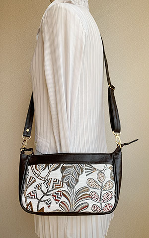 茶系ショルダー